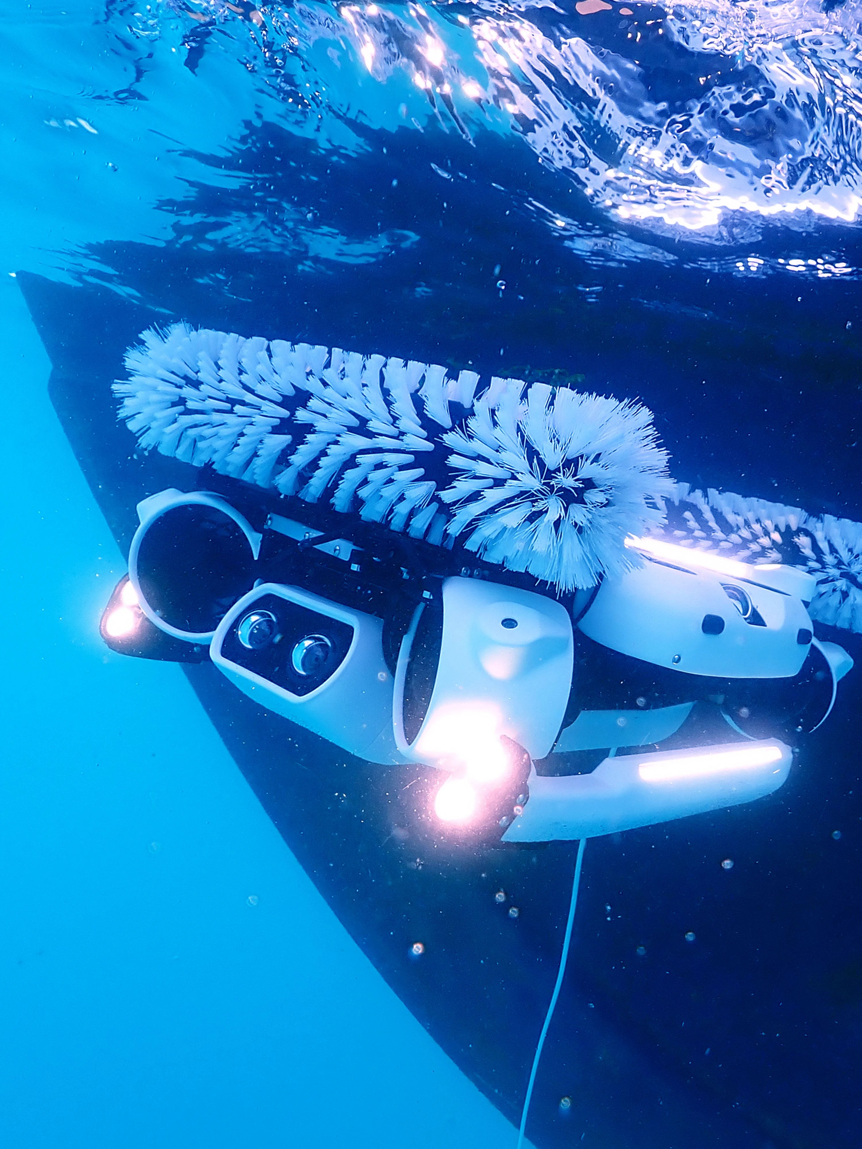 Hullbot